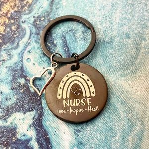NWT Nurse Love Inspire Heal Rainbow Heart Black Stainless Keychain Nursing RN